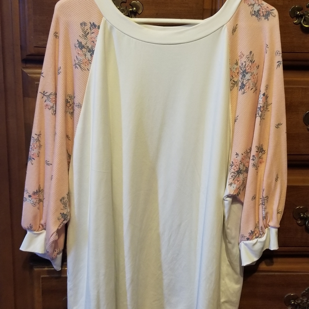 Haptics boutique style raglin